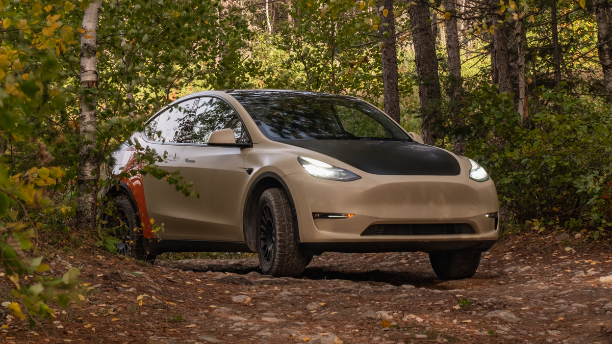 Model Y Expedition Project — Suspension, Wheels and the Wrap